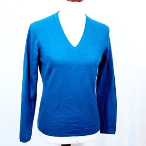 ❣️💙🤩 BEAUTIFUL LORD & TAYLOR CASHMERE SWEATER❣️